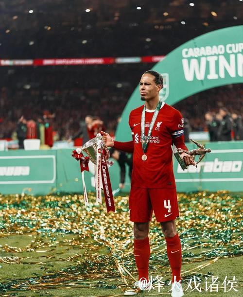 欧冠-范戴克进球科纳特立功 利物浦3-1翻盘AC米兰 欧冠-范戴克进球科纳特立功 利物浦3-1翻盘AC米兰