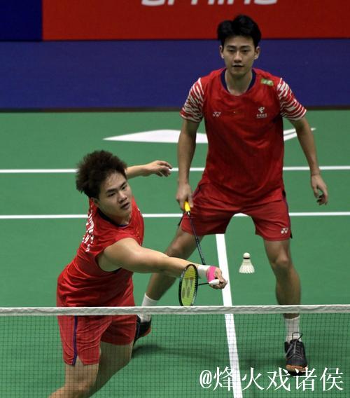 中国香港羽毛球公开赛:'梁王'组合晋级男双决赛 中国香港羽毛球公开赛:'梁王'组合晋级男双决赛